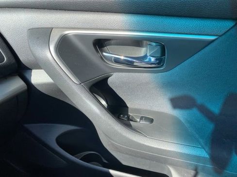 Used 2015 Nissan Altima 2.5 S w/ Power Driver Seat Package image 24