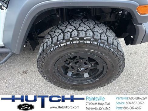 Used 2025 Jeep Wrangler Unlimited Sport AWD/4WD image 20