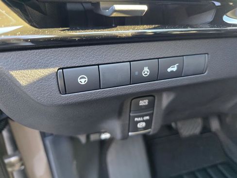 New 2025 Nissan Murano SL image 17