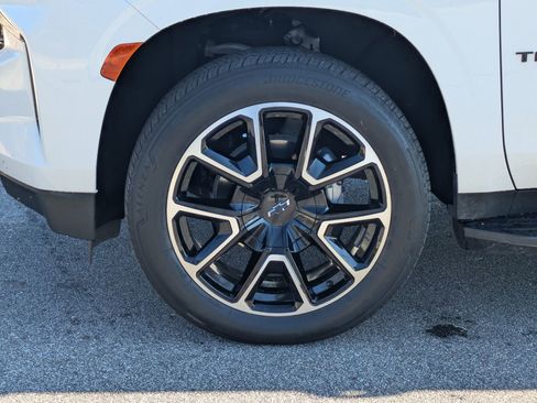 Used 2023 Chevrolet Tahoe RST w/ Luxury Package image 33