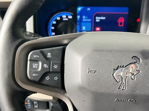 Used 2024 Ford Bronco Wildtrak AWD/4WD image 18