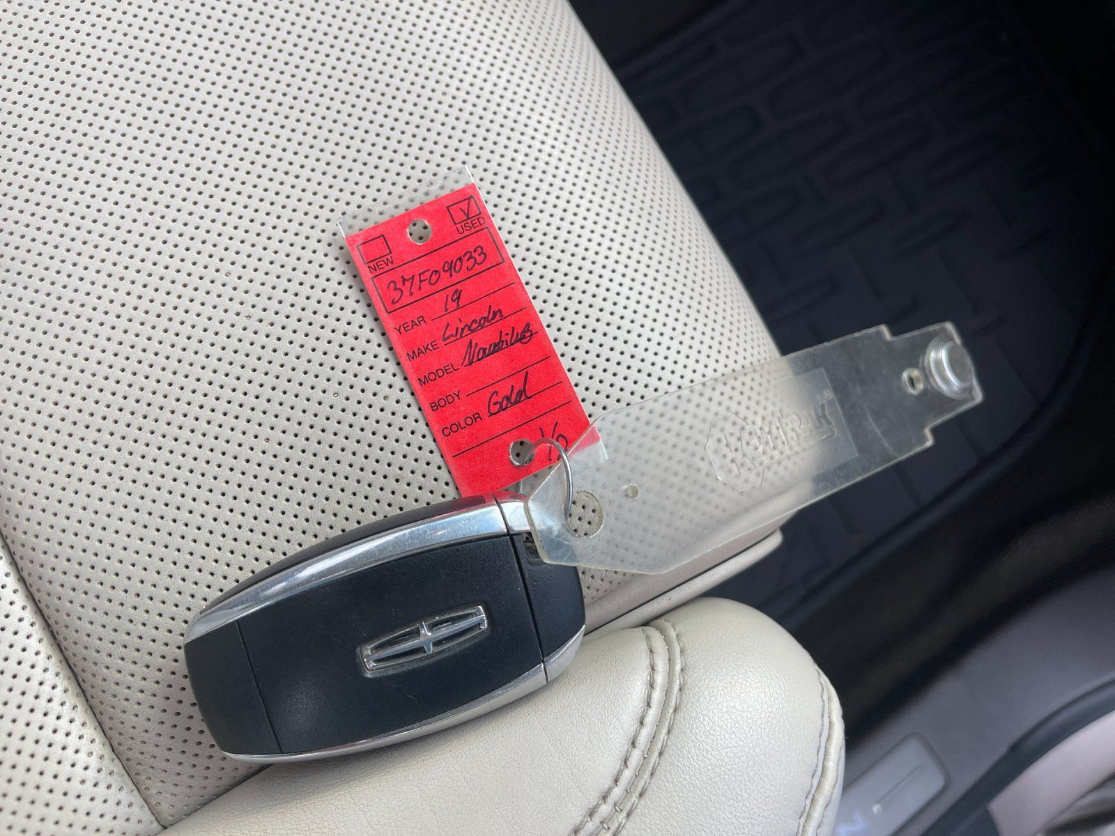 Used 2019 Lincoln Nautilus Reserve FWD image 10