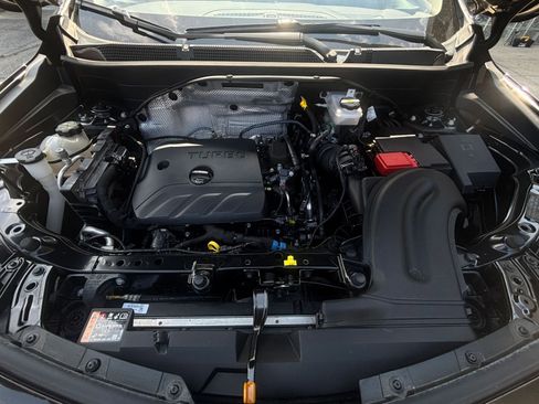 Used 2025 Buick Encore GX Preferred FWD image 32