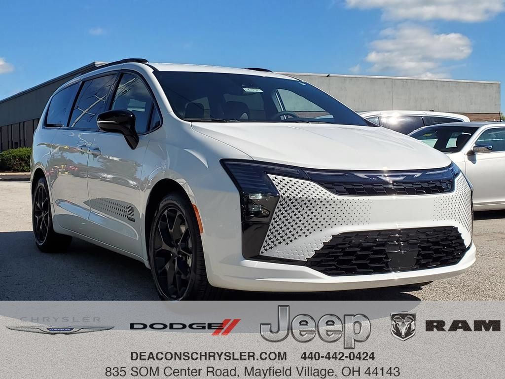 New 2027 Chrysler Pacifica Select FWD image 1
