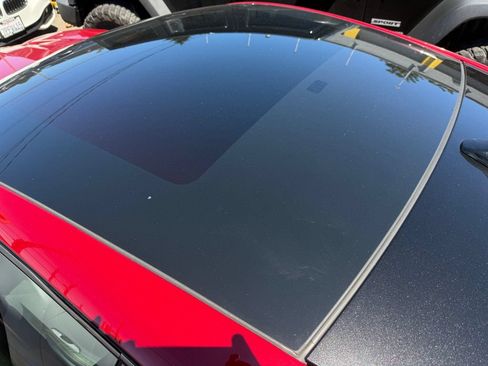 Used 2017 Jaguar F-TYPE R AWD/4WD image 5