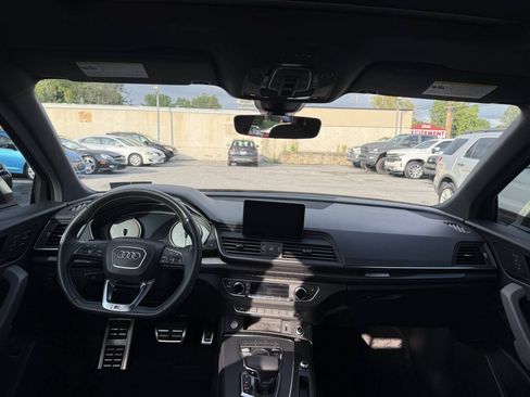 Used 2018 Audi SQ5 Premium Plus w/ Winter Wheel & Tire Package AWD/4WD image 13