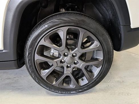 Used 2019 Jeep Compass High Altitude AWD/4WD image 14