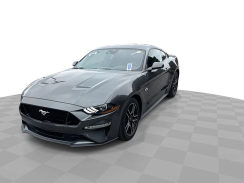 Used 2020 Ford Mustang GT Premium w/ Equipment Group 401A image 4