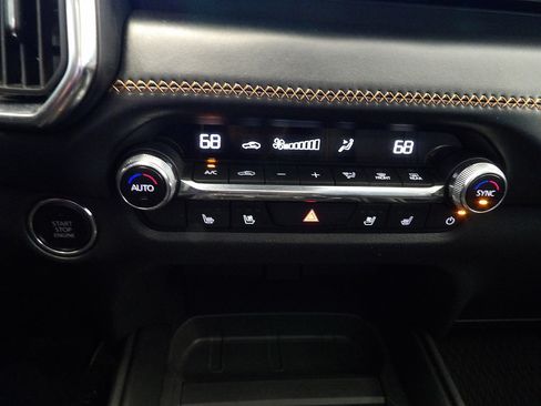 Certified 2025 MAZDA CX-50 AWD 2.5 S w/ Weather Package image 33