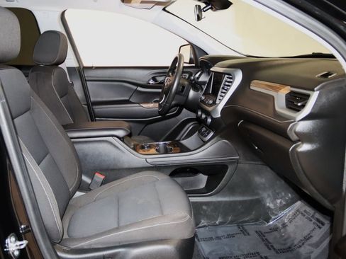 Used 2023 GMC Acadia SLE FWD image 51
