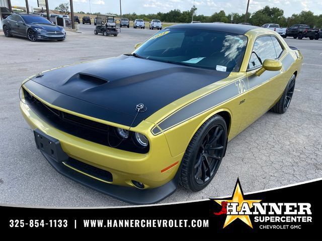 Used 2021 Dodge Challenger R/T Scat Pack w/ T/A Package RWD image 1