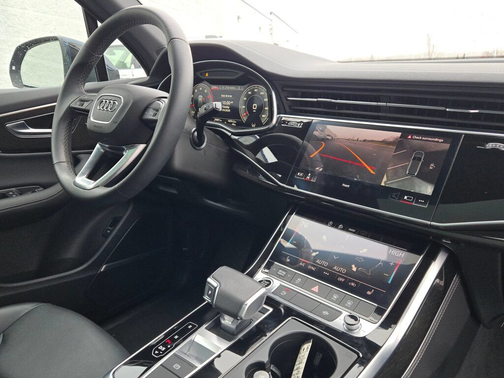 Used 2025 Audi Q7 3.0T Premium Plus AWD/4WD image 8