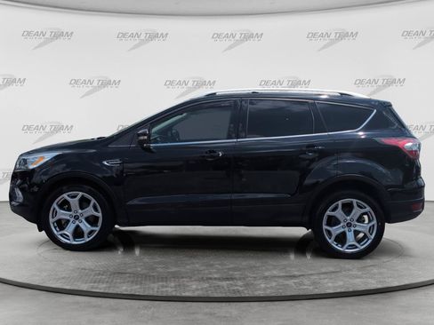 Used 2017 Ford Escape Titanium w/ Equipment Group 301A AWD/4WD image 5