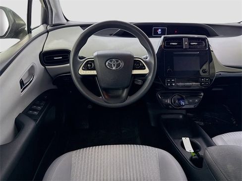 Certified 2016 Toyota Prius Two image 20
