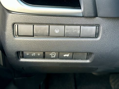 New 2026 Nissan Rogue SV AWD/4WD image 28