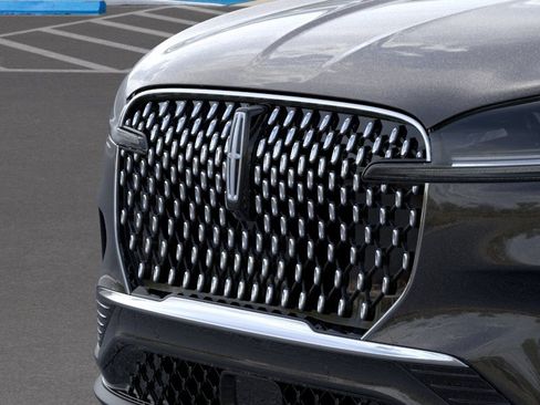 New 2026 Lincoln Aviator Reserve w/ Luxury Package RWD image 17