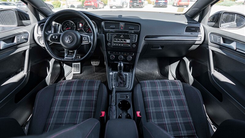 Used 2017 Volkswagen GTI Sport FWD image 20