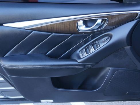 Used 2019 INFINITI Q50 Luxe w/ Essential Package (3.0T Luxe) image 22