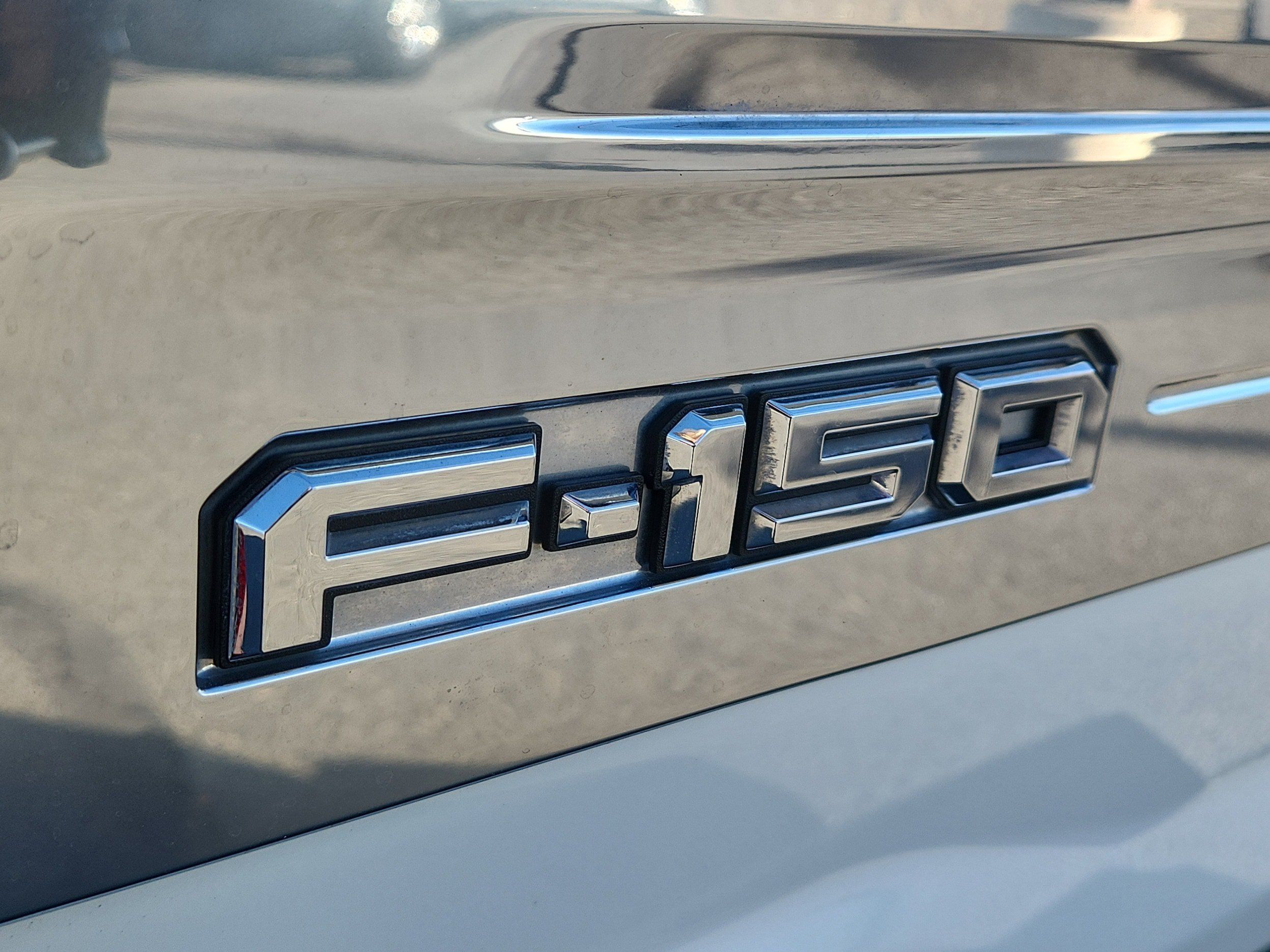 Used 2022 Ford F150 Limited AWD/4WD image 6