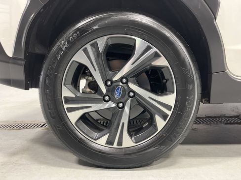 Certified 2024 Subaru Crosstrek 2.0i Premium AWD/4WD image 38
