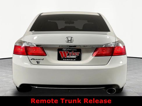 Used 2013 Honda Accord LX image 5