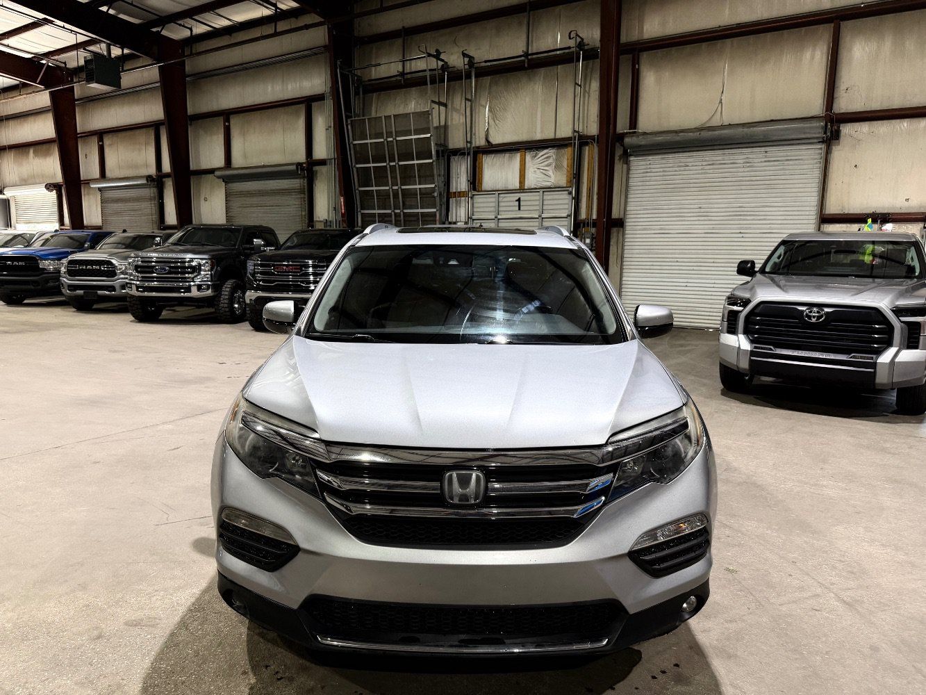 Used 2018 Honda Pilot Elite image 10