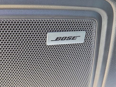 Used 2020 Porsche Macan image 16