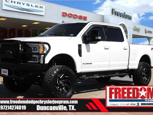Used 2019 Ford F250 Lariat w/ Lariat Ultimate Package AWD/4WD image 1