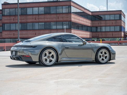 Used 2026 Porsche 911 Carrera GTS RWD image 7