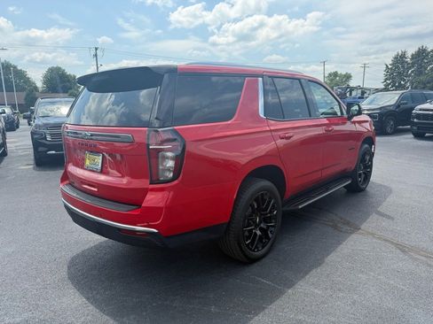 Used 2024 Chevrolet Tahoe LT w/ Luxury Package image 5