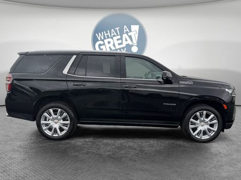 Certified 2023 Chevrolet Tahoe High Country AWD/4WD image 2