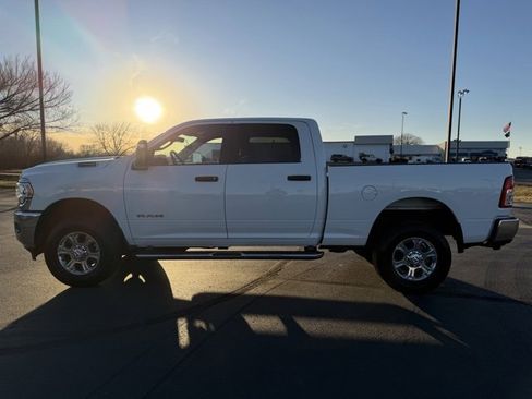 Used 2024 RAM 2500 Big Horn w/ Bed Utility Group image 4