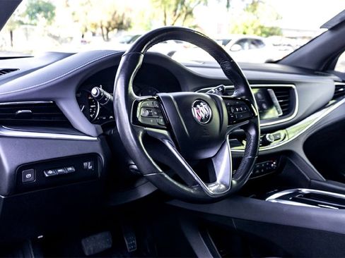 Used 2024 Buick Enclave Premium image 15