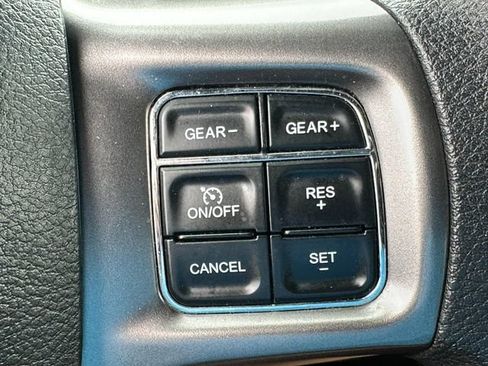 Used 2024 RAM 1500 Warlock AWD/4WD image 27
