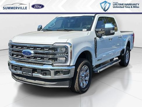 New 2026 Ford F250 Lariat w/ FX4 Off-Road Package AWD/4WD image 9