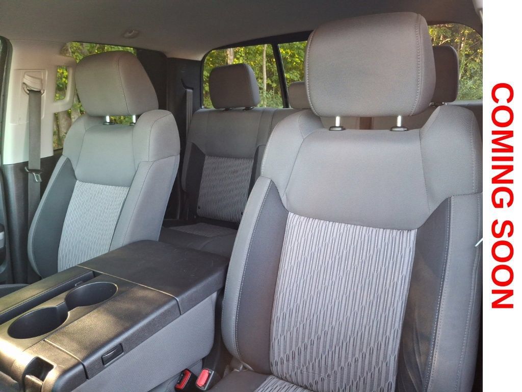 Used 2016 Toyota Tundra SR5 AWD/4WD image 12