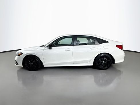 Used 2023 Honda Civic Sport image 6