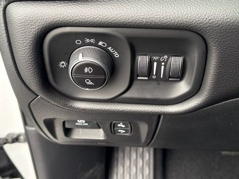 New 2026 RAM 1500 Laramie AWD/4WD image 24