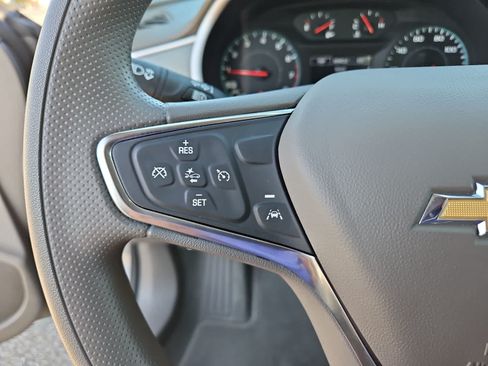 Used 2024 Chevrolet Malibu LT FWD image 27