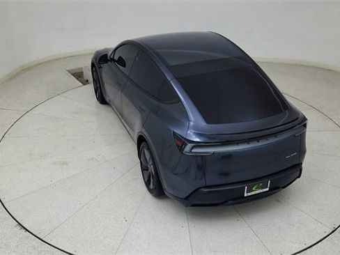 Used 2026 Tesla Model Y Long Range image 80