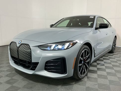 New 2026 BMW i4 eDrive40 w/ M Sport Package image 2