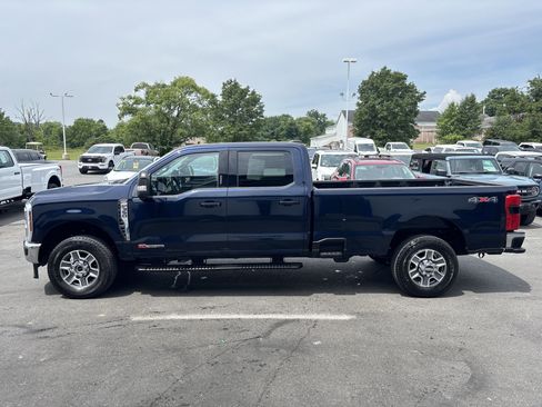 Used 2024 Ford F350 Lariat w/ Camper Package image 7