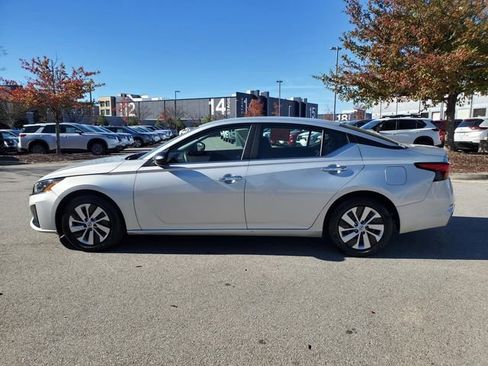 Certified 2024 Nissan Altima 2.5 S image 7