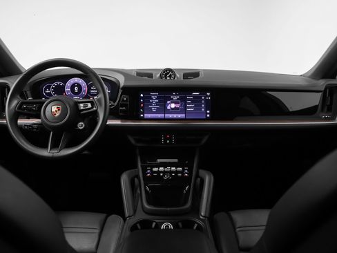 Certified 2024 Porsche Cayenne Coupe AWD/4WD image 31
