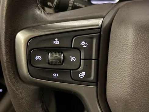 Used 2021 Chevrolet Tahoe Z71 w/ Luxury Package AWD/4WD image 19