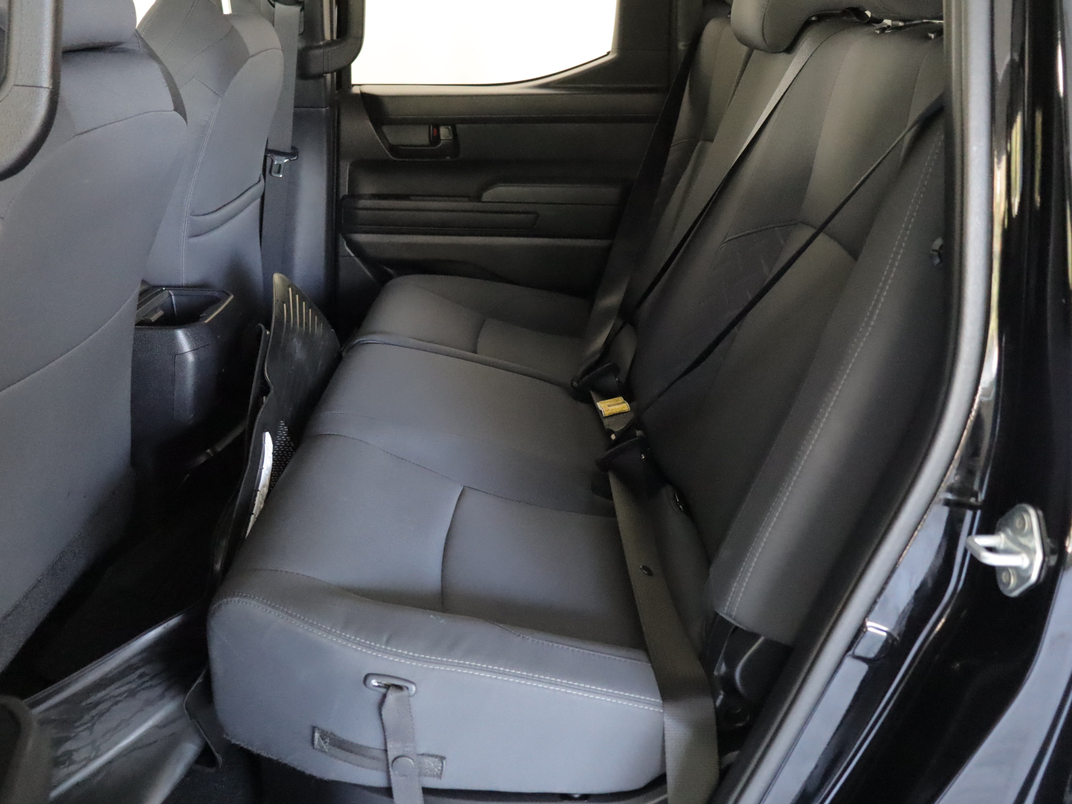Used 2024 Toyota Tacoma SR RWD image 8