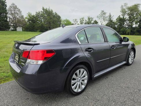 Used 2011 Subaru Legacy 2.5i Limited AWD/4WD image 6