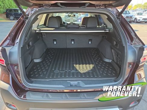 Used 2025 Subaru Outback Limited AWD/4WD image 18