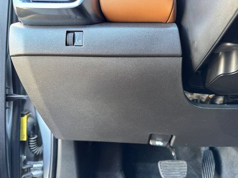 Certified 2024 GMC Canyon AT4 w/ Technology Package image 25