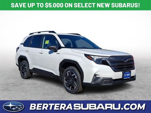 New 2026 Subaru Forester Premium AWD/4WD image 1